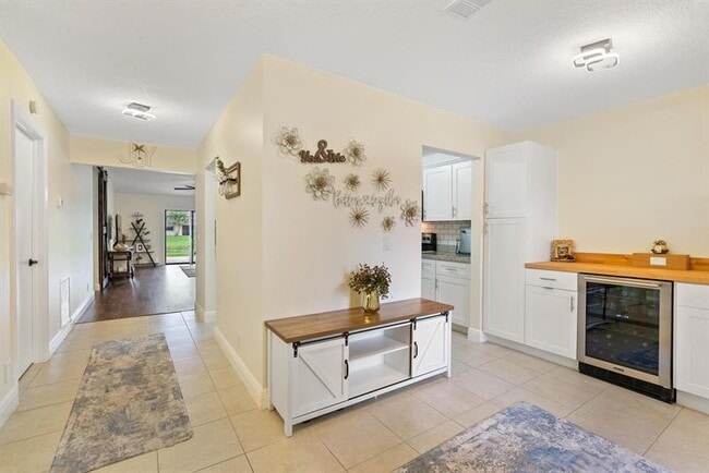 Building Photo - 6734 Bridlewood Ct