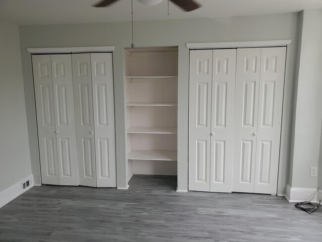 Building Photo - 3050 Memphis St