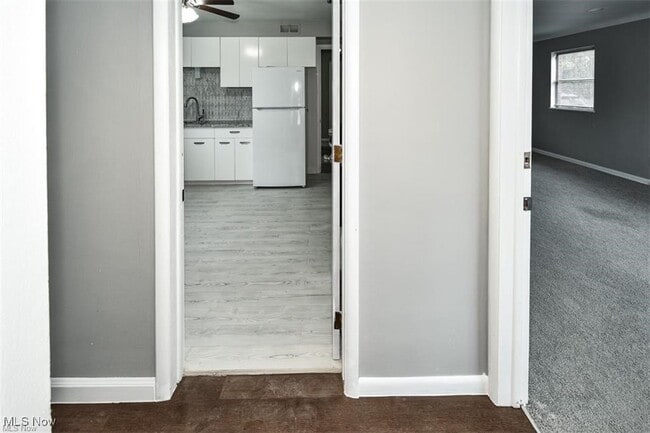 Building Photo - 2344 Westmoor Rd