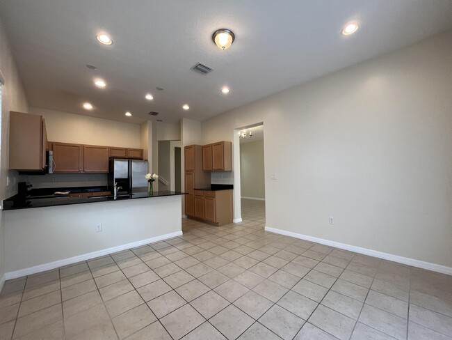 Building Photo - 9165 SW 36th Mnr