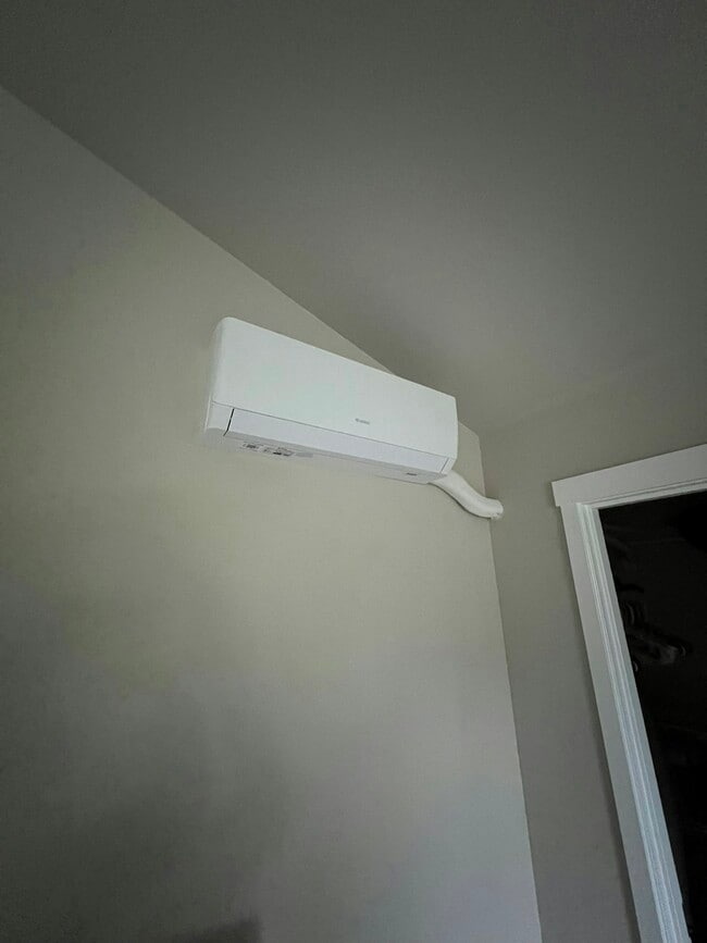 Building Photo - 12435 1st Ave S