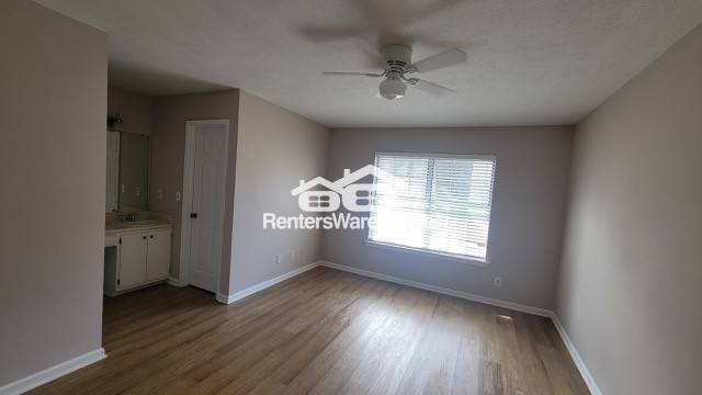 Building Photo - 101 Sussex Ave