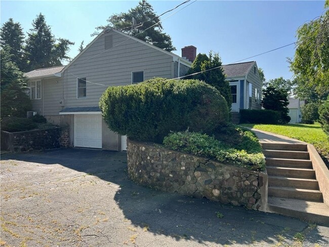 Primary Photo - 54 Barstow Dr