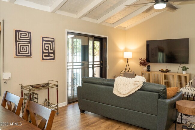 Building Photo - 4313 N 28th St