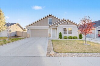 Building Photo - 19361 Kiowa Crk Wy