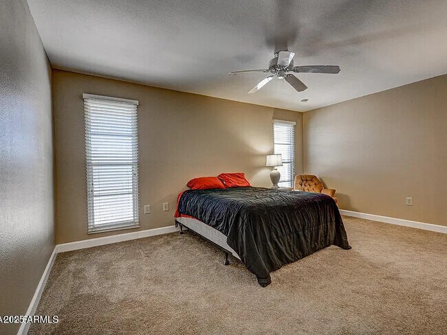 Building Photo - 13207 W Kodiak Dr