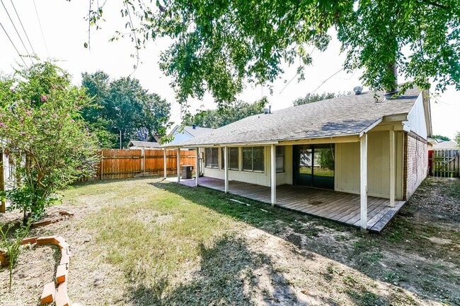 Building Photo - 4402 Bunting Meadow Dr
