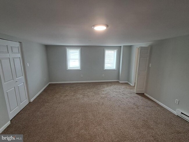 Building Photo - 33 Mill St