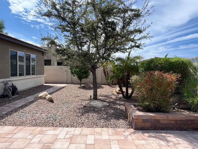 Building Photo - Gilbert Seville Development 3 Bed Plus Den