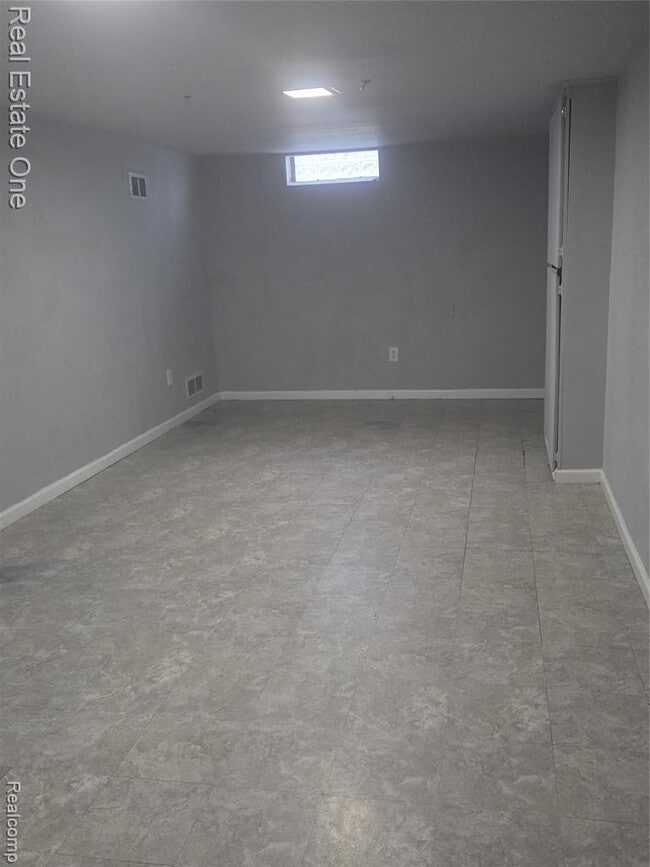 Building Photo - 23654 Whitley Dr