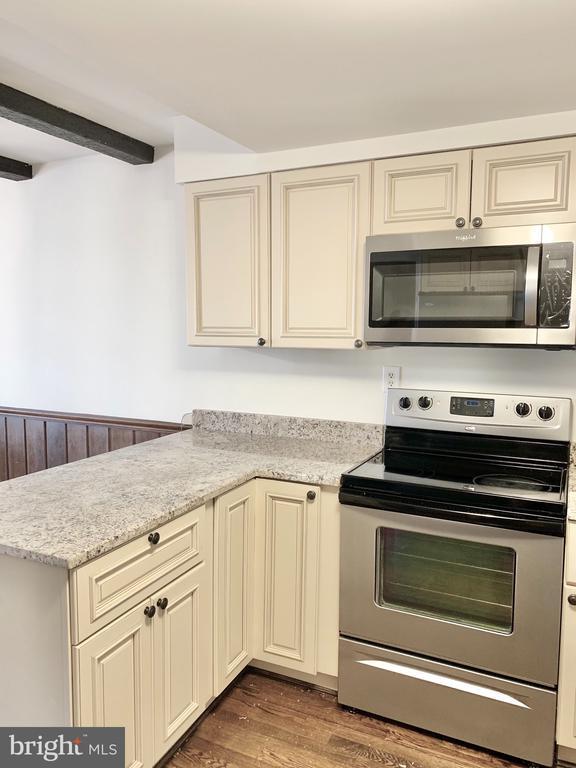 Building Photo - 1557 Dunterry Pl