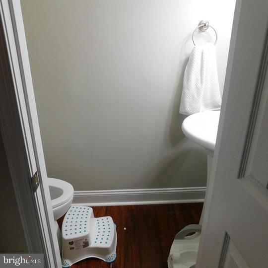 Building Photo - 567 Lancaster Pl