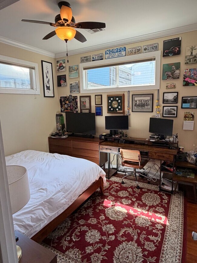 Building Photo - 2BD/1.5BA Single Family Home with Fenced In Deck