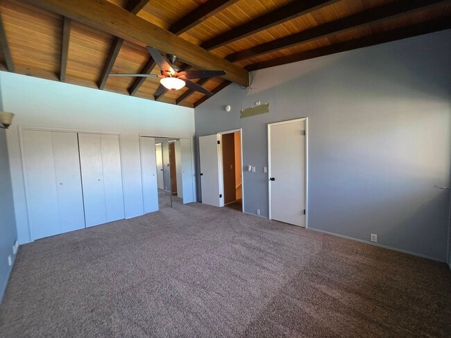 Building Photo - 1623 Mowry Square