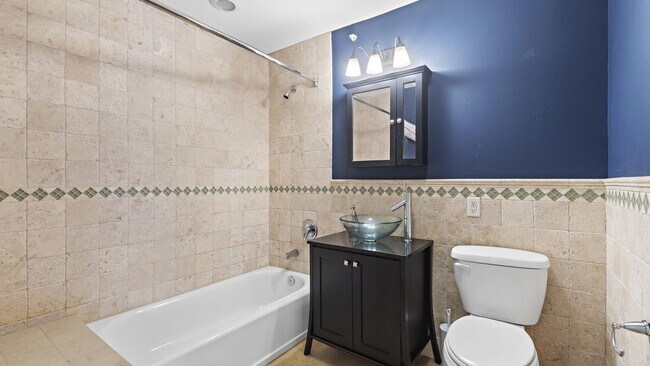 Building Photo - 59-63 WEST 30TH ST-