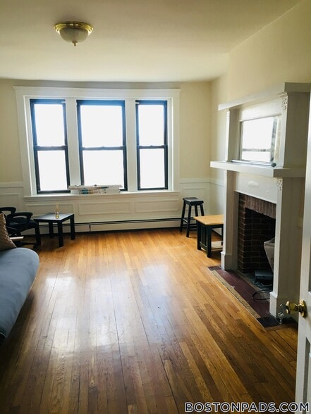 Building Photo - 1680 Commonwealth Ave