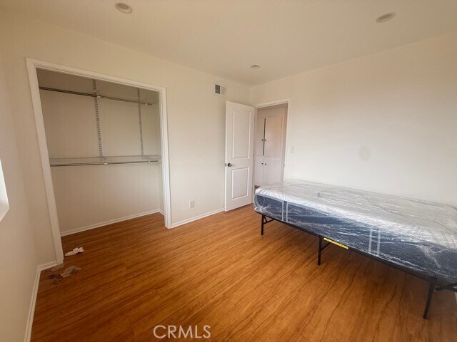 Building Photo - 28058 Braidwood Dr