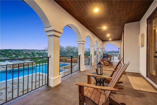 Building Photo - 3353 Tuscany Dr