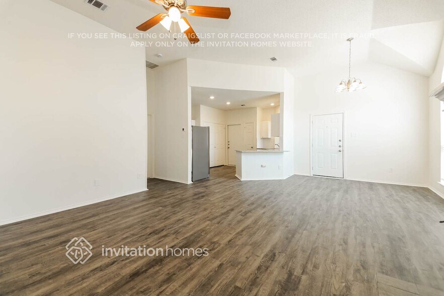 Building Photo - 2624 Bent Brook Dr