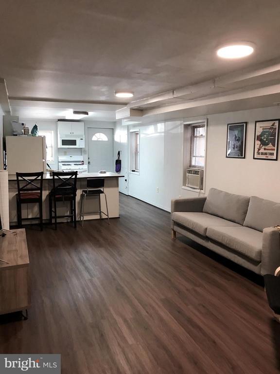 1923 E Pratt St 1923 E Pratt St Baltimore MD 21231 Apartment Finder