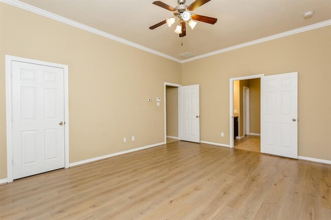 Building Photo - 4035 Merry Meadow Ct