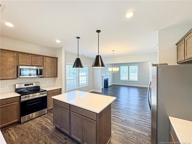 Building Photo - 227 Bow Cmn Wy