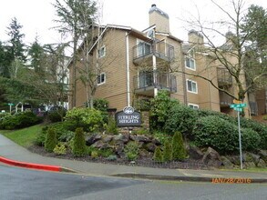 Building Photo - 3 Bed 2 Bath Condo in Factoria