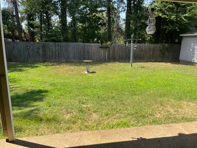 Building Photo - 3835 Melanie June Dr