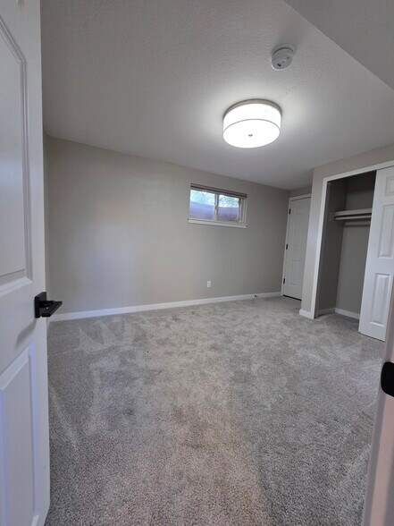 Building Photo - 2620 Penacho Cir
