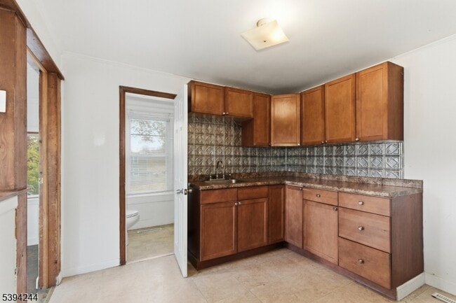 Building Photo - 111 Co Rd 645