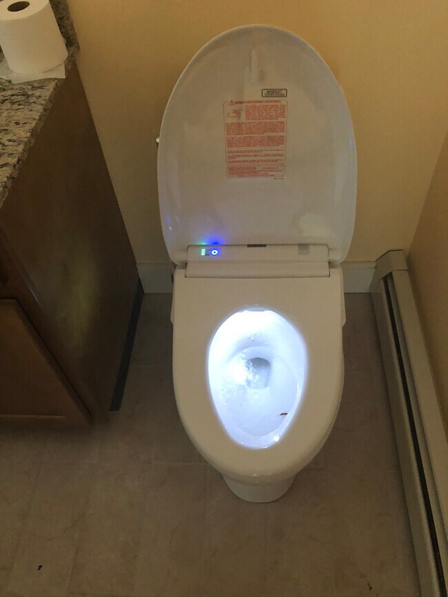 Building Photo - 29 Ross St