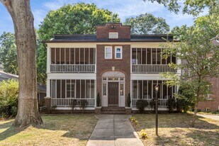 Building Photo - 1707 Club Rd