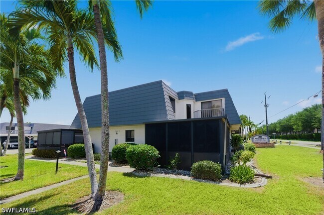 Building Photo - 16001 Amberwood Lake Ct