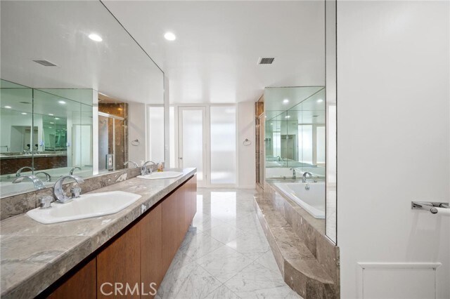 Building Photo - 8246 Woodshill Trail