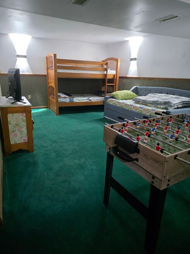 Building Photo - 56 Braley Jenkins Rd