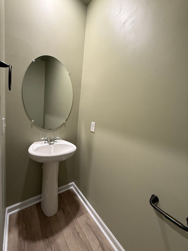 Building Photo - 4 Bed/2.5 Bath Home near Ft. Gordon