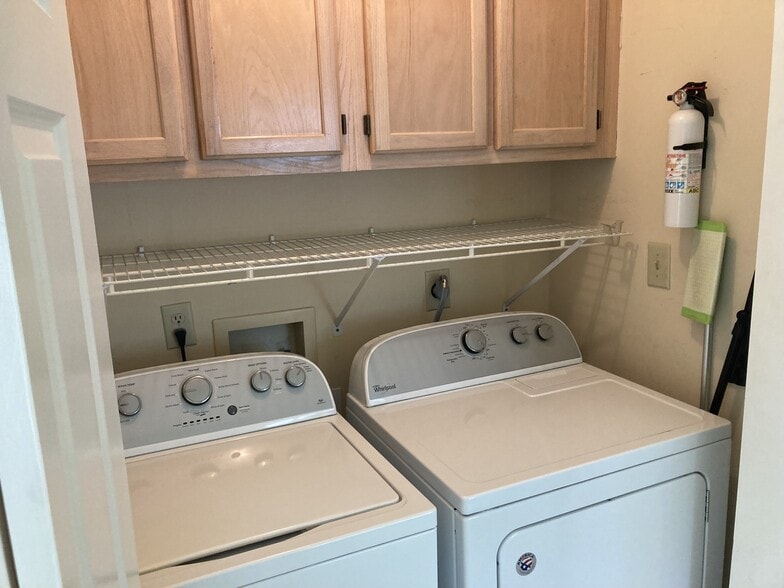 Laundry Room - 1243 Cranebridge Pl