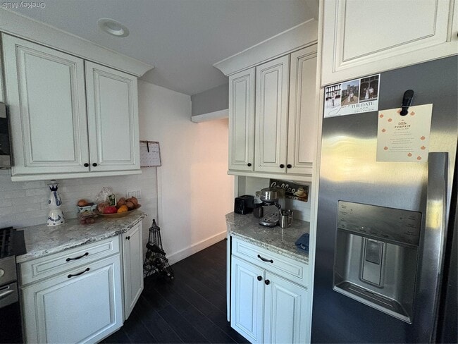 Building Photo - 45 Central Pkwy