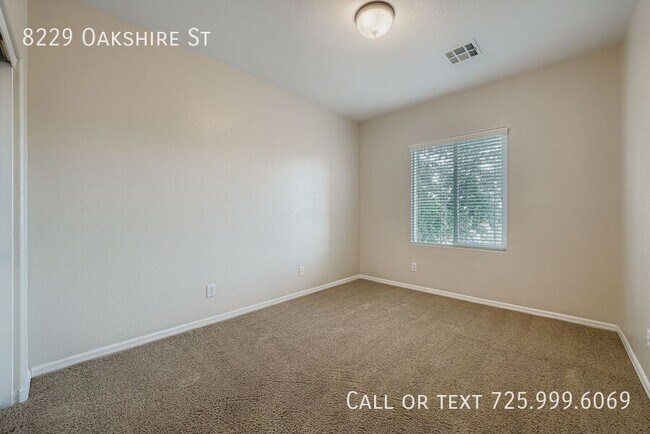 Building Photo - 8229 Oakshire St