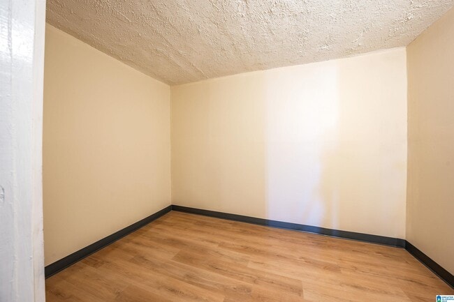 Building Photo - 4312 51st Ave N