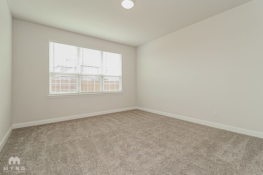 Building Photo - 1032 Joseph Ct