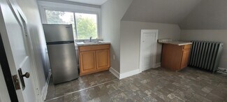 Building Photo - 2732 Kutztown Rd