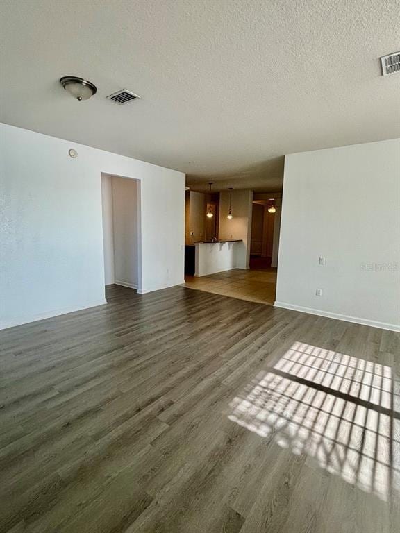 Building Photo - 3356 Robert Trent Jones Dr