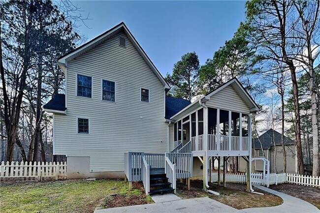 Building Photo - 284 Kent Ln