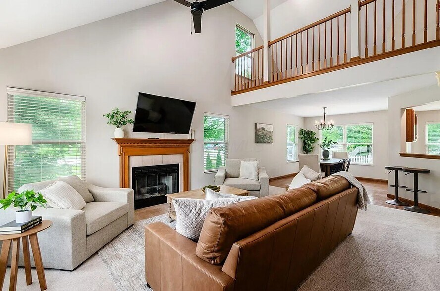 Building Photo - 6710 Bethany Dr