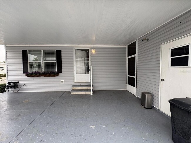 Building Photo - 717 Choo Ln