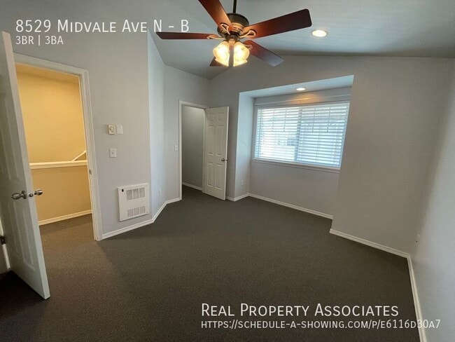 Building Photo - 8529 Midvale Ave N
