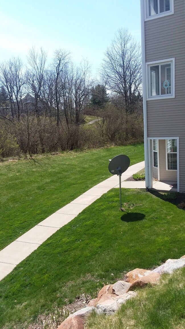 Building Photo - 236 Marcliffe Dr