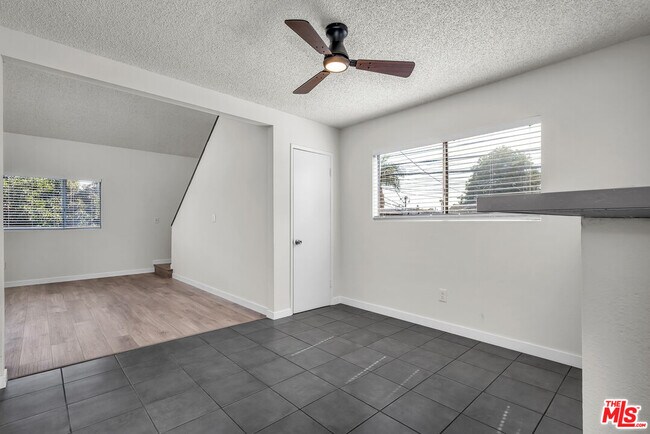 Building Photo - 7343 Comstock Ave