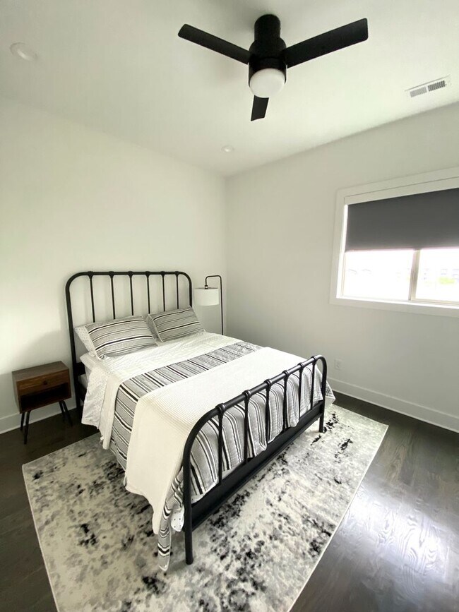 Building Photo - 4638 Kentucky Ave